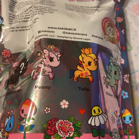 Tokidoki flower power unicorn - Picture 3 of 3